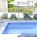 Pool house LUKA
